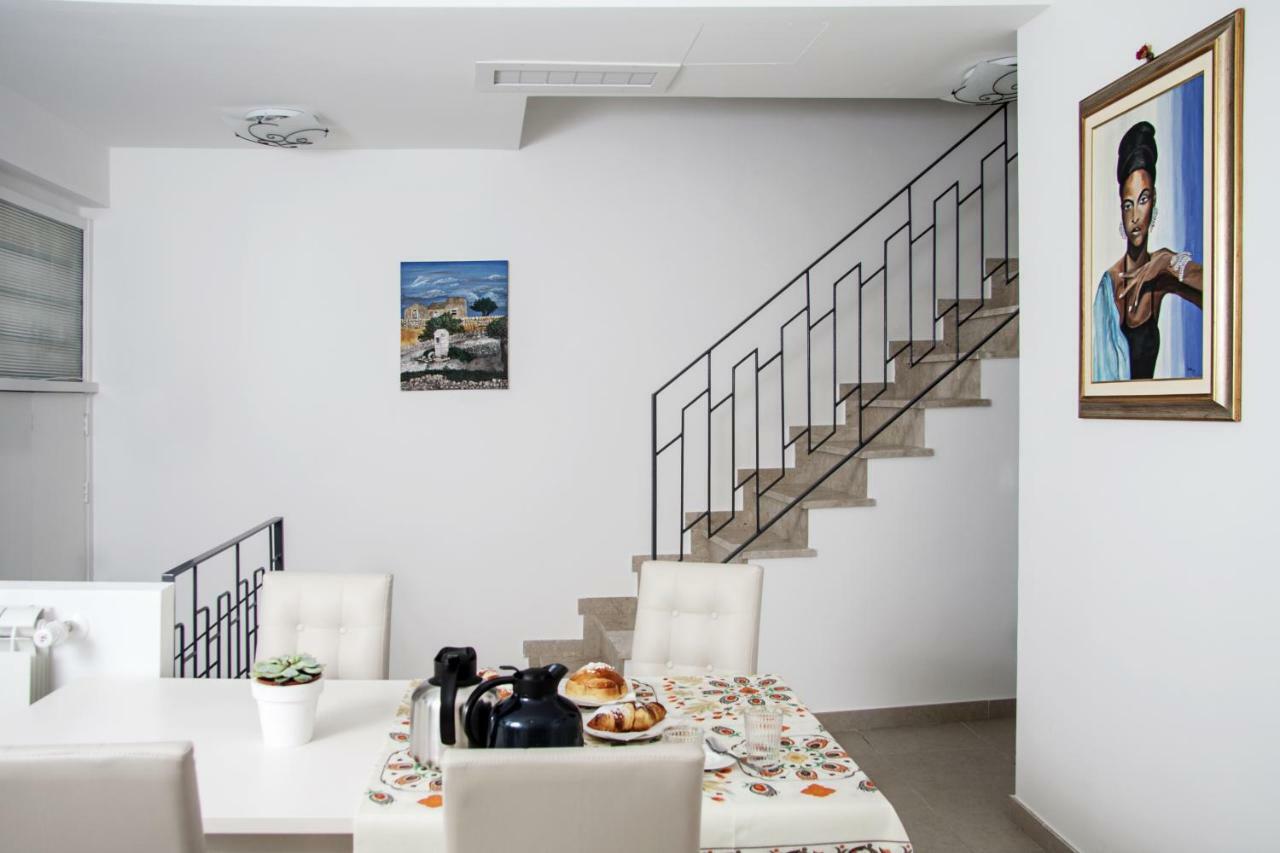 Bframe Cornice Barocca Ragusa Ngoại thất bức ảnh