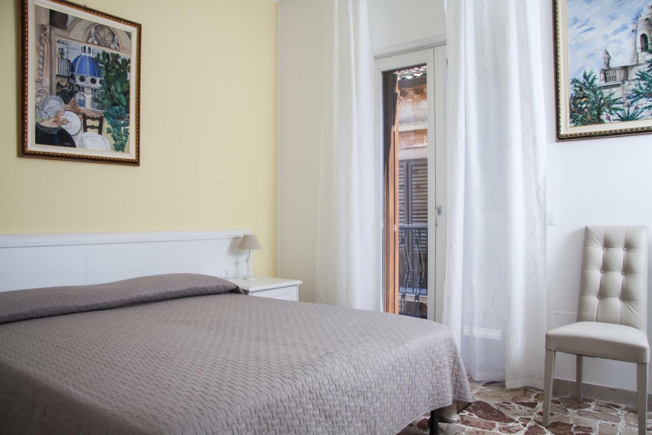 Bframe Cornice Barocca Ragusa Ngoại thất bức ảnh